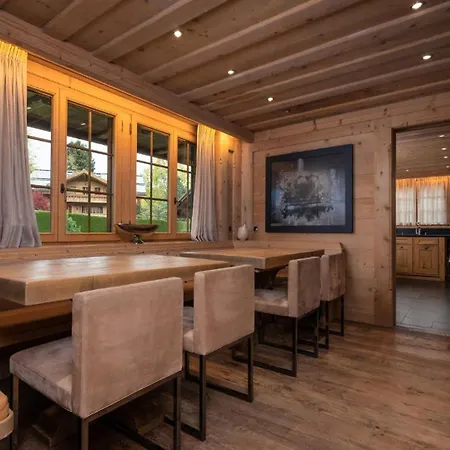 别墅 Luxurious 5 Bedroom With Modern Charm