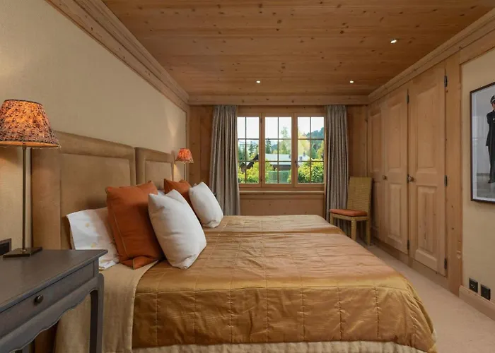 Luxurious 5 Bedroom With Modern Charm * Gstaad