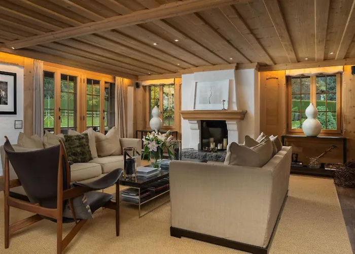 Villa Luxurious 5 Bedroom With Modern Charm Gstaad
